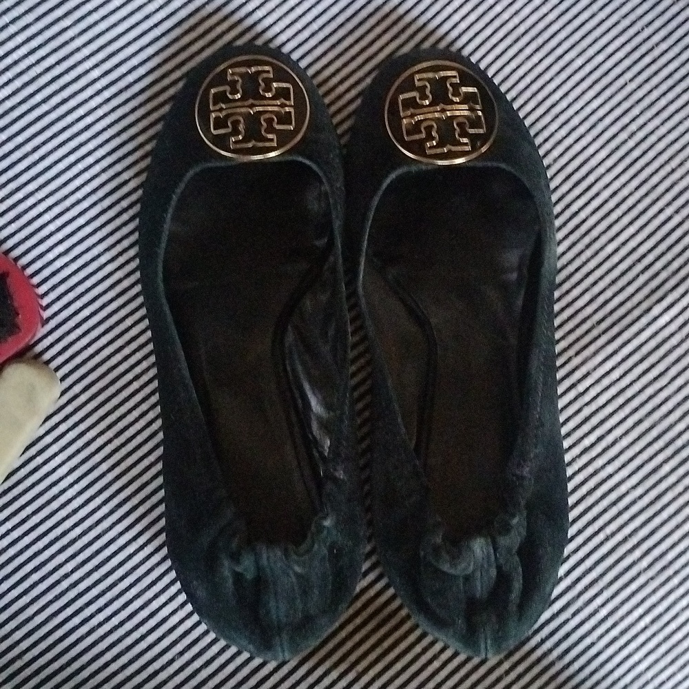 Tory Burch black suede leather ballet flats. Size 8